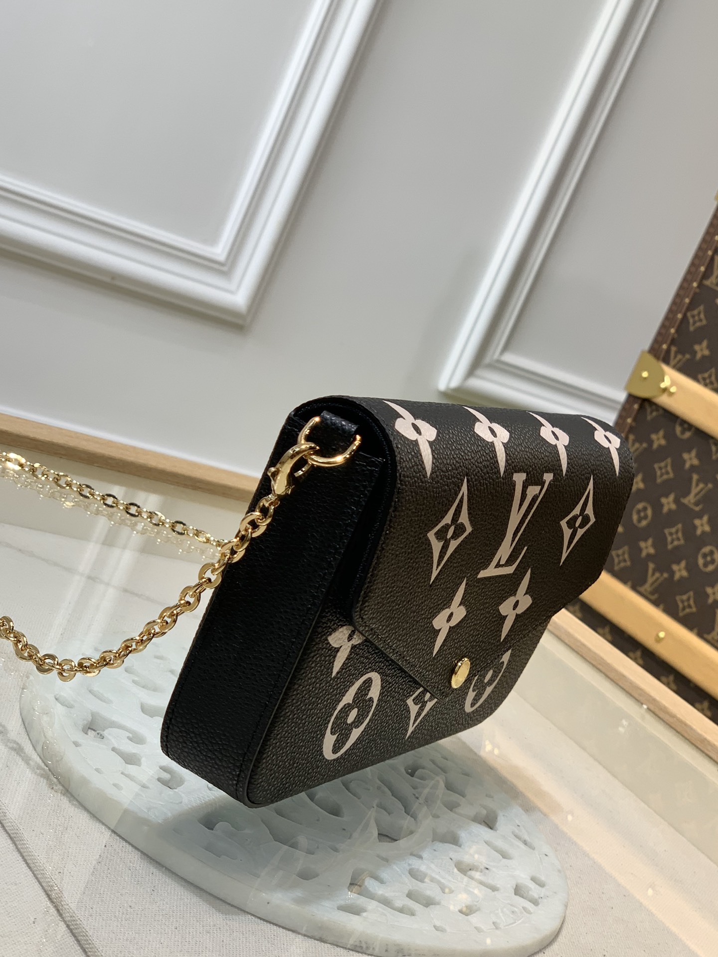 l**is V*t*n pochette félicie wallet -21*12*3cm