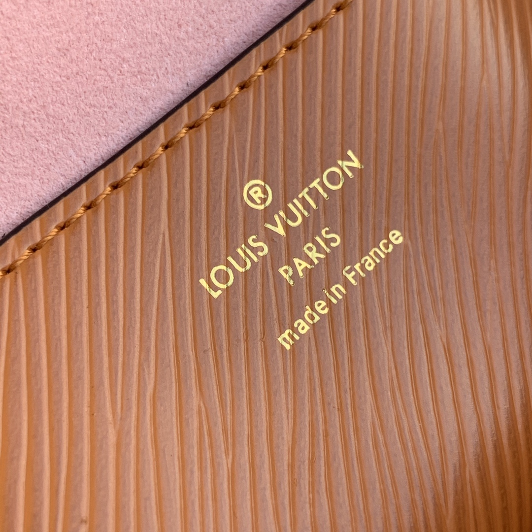 l**is V*t*n twist mm-23*17*9.5cm