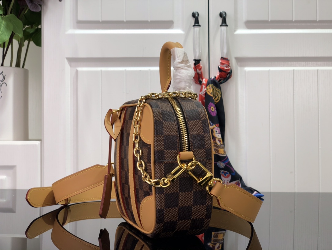 l**is V*t*n valisette souple bb-21*16*7cm