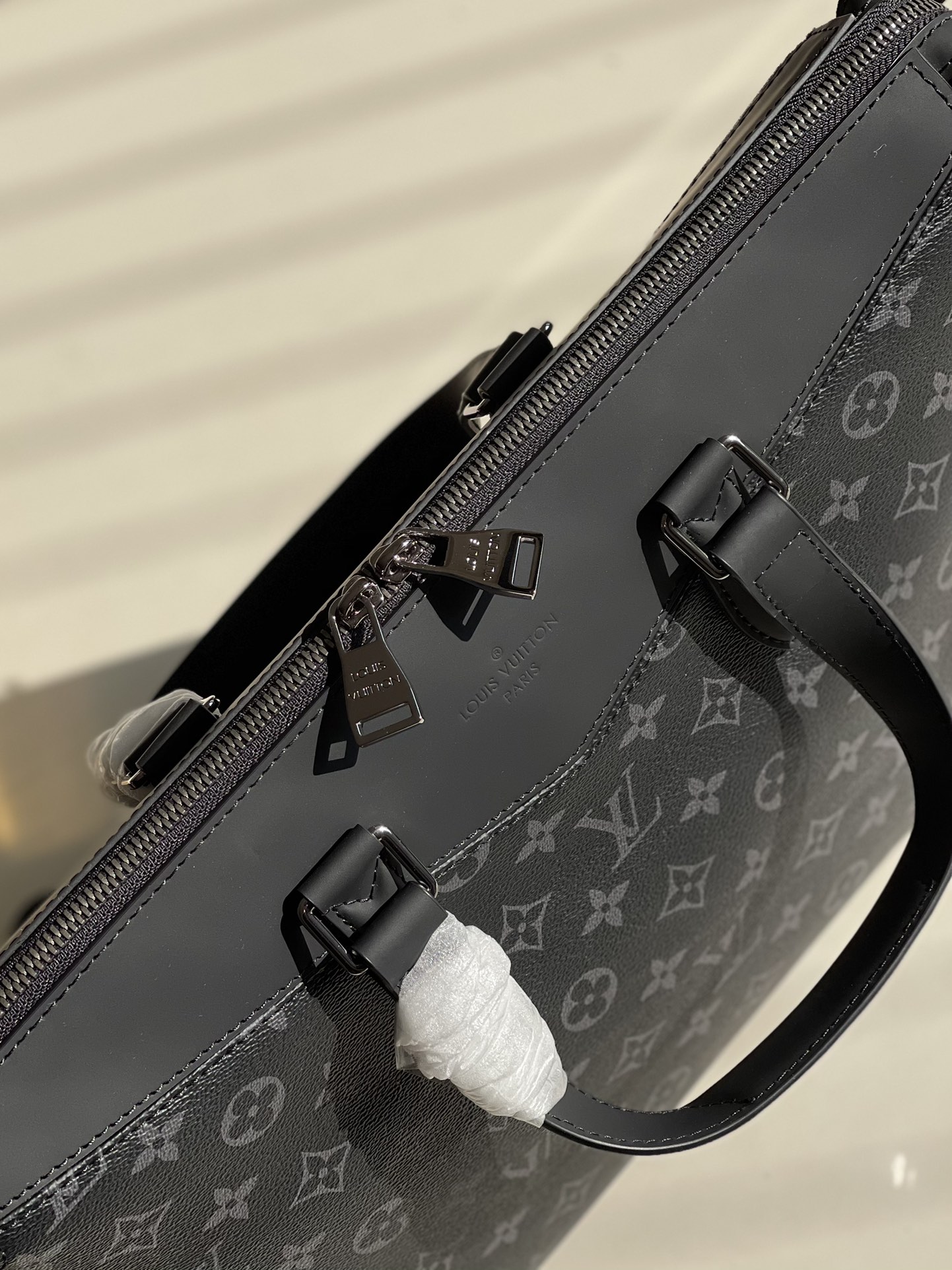 l**is V*t*n briefcase explorer handbags-39*30*10 cm