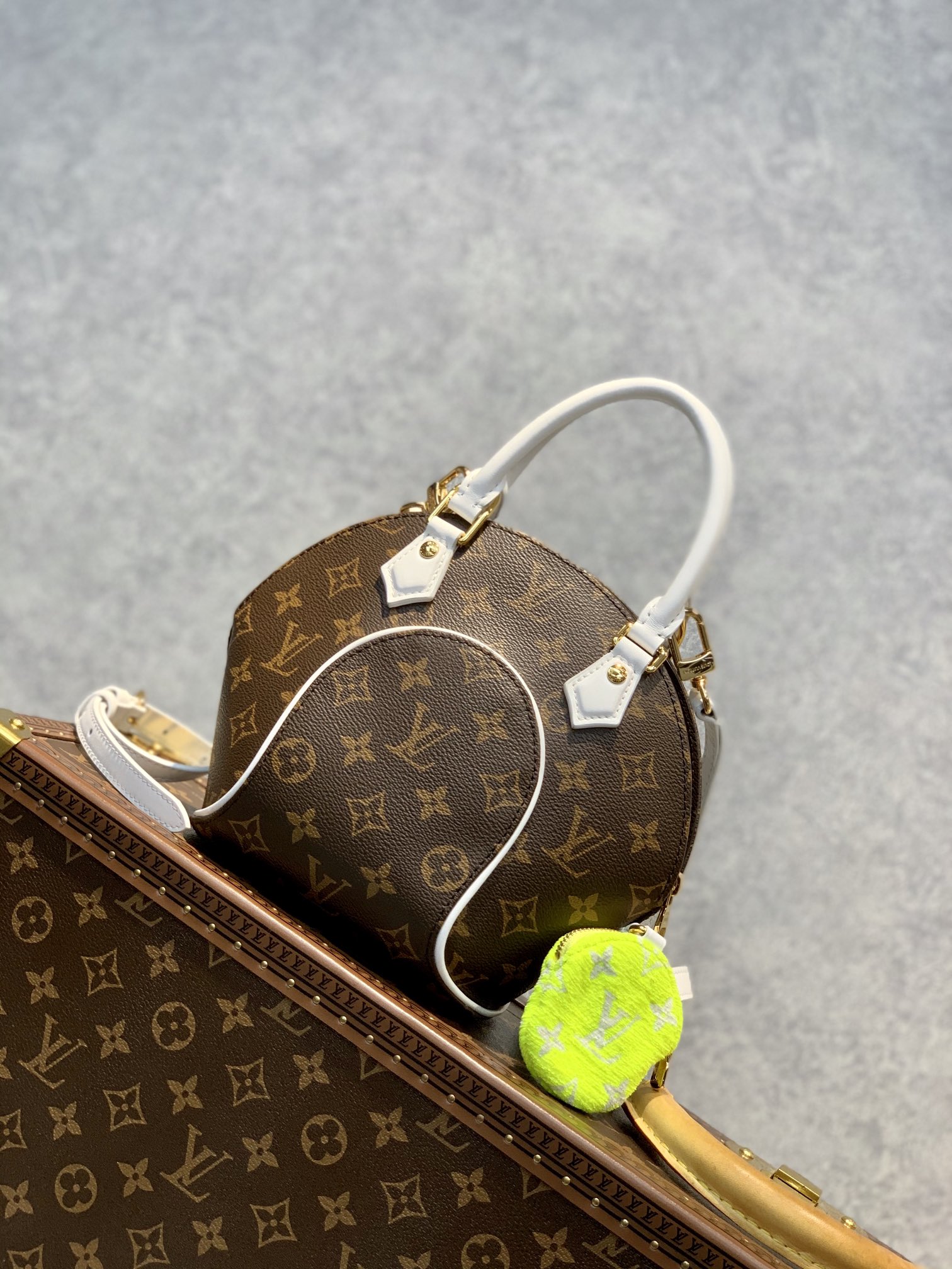 l**is V*t*n m20752 ellipse bb-23*20*10cm