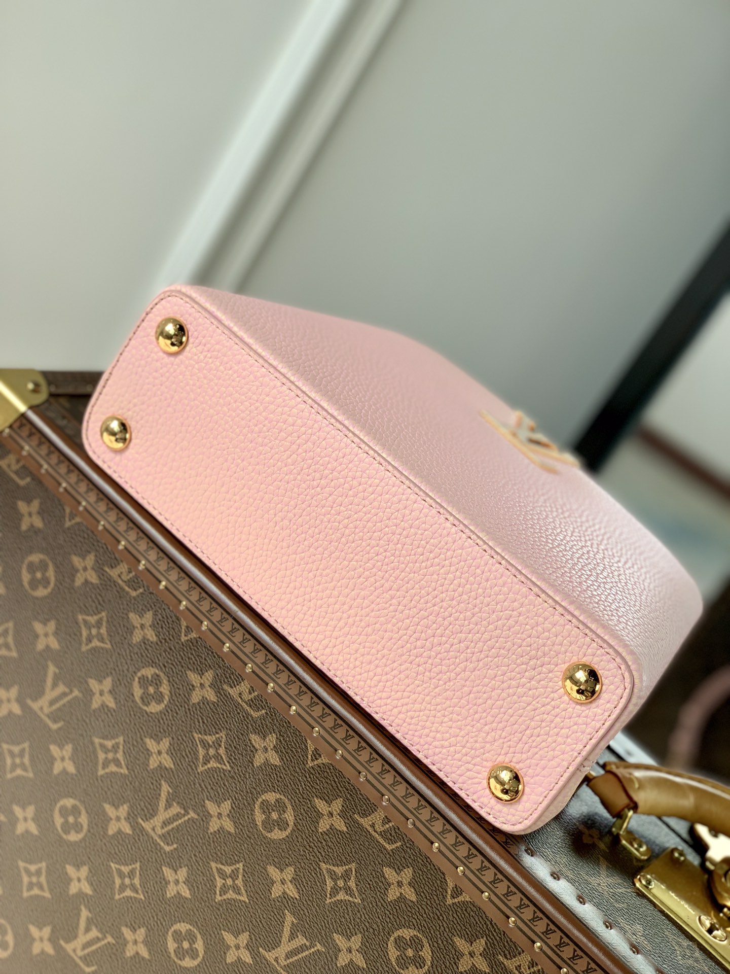 l**is V*t*n capucines bb-27*18*9cm