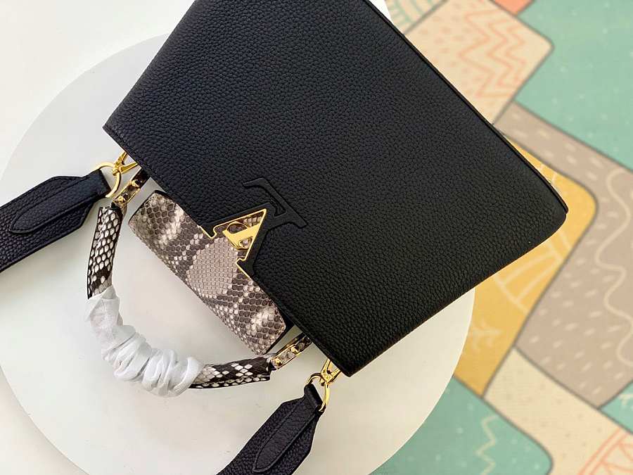 l**is V*t*n capucines bb-27*18*9cm