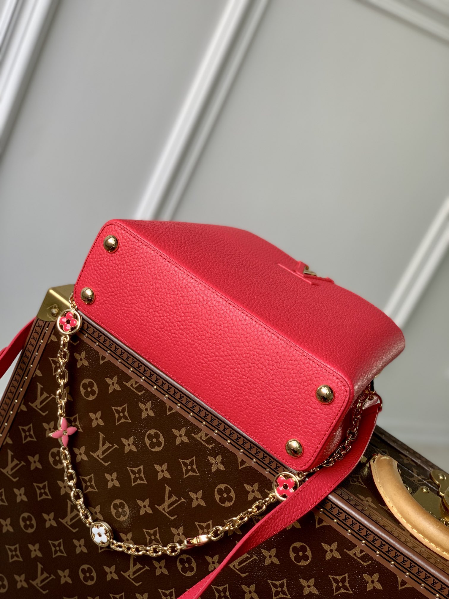 l**is V*t*n capucines bb-27*18*9cm