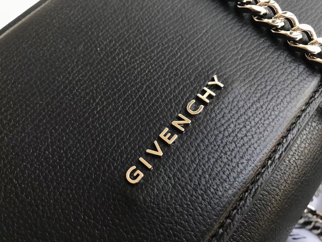 Givenchy Pandora Bag-18CM