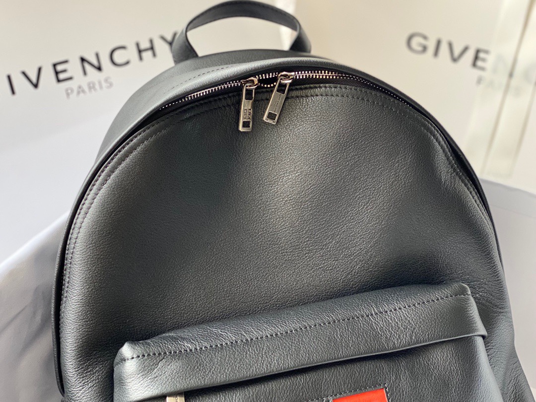 Givenchy Backpack-28x40x15CM
