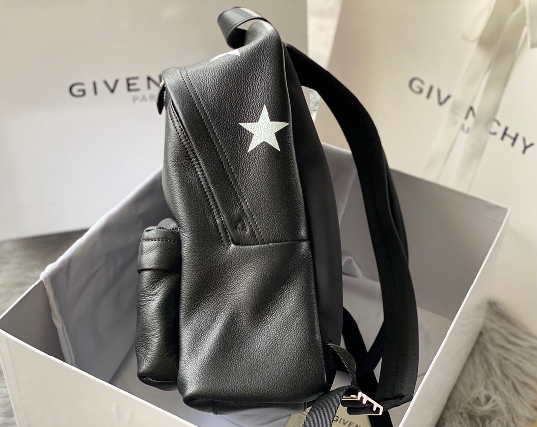 Givenchy Backpack-28x40x15CM
