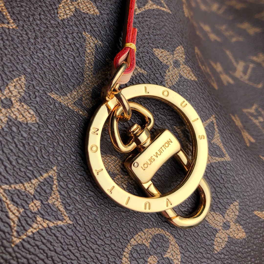 l**is V*t*n artsy bag-46*32*24cm