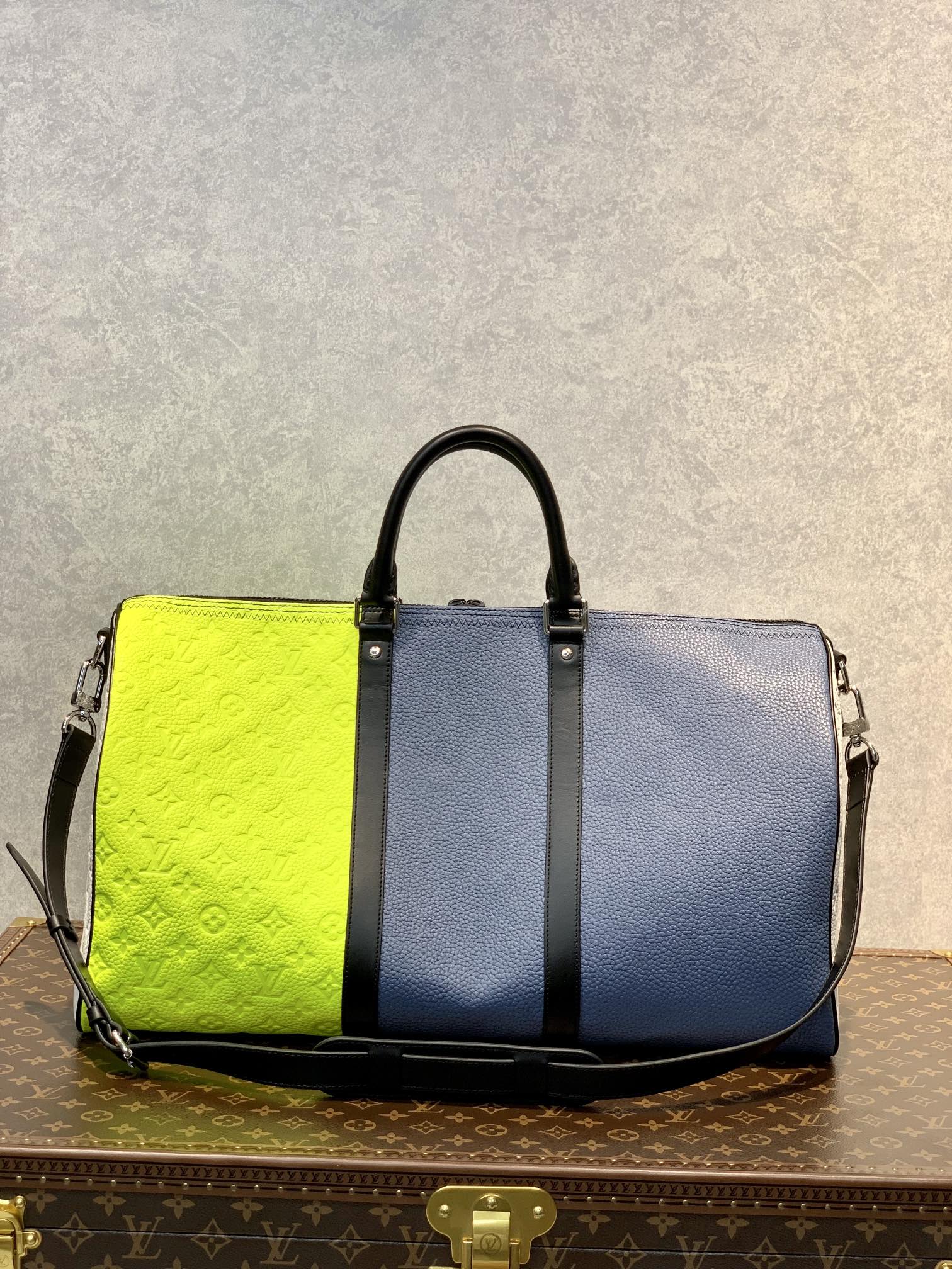 l**is V*t*n keepall bandoulière-50.0 x29.0 x23.0cm
