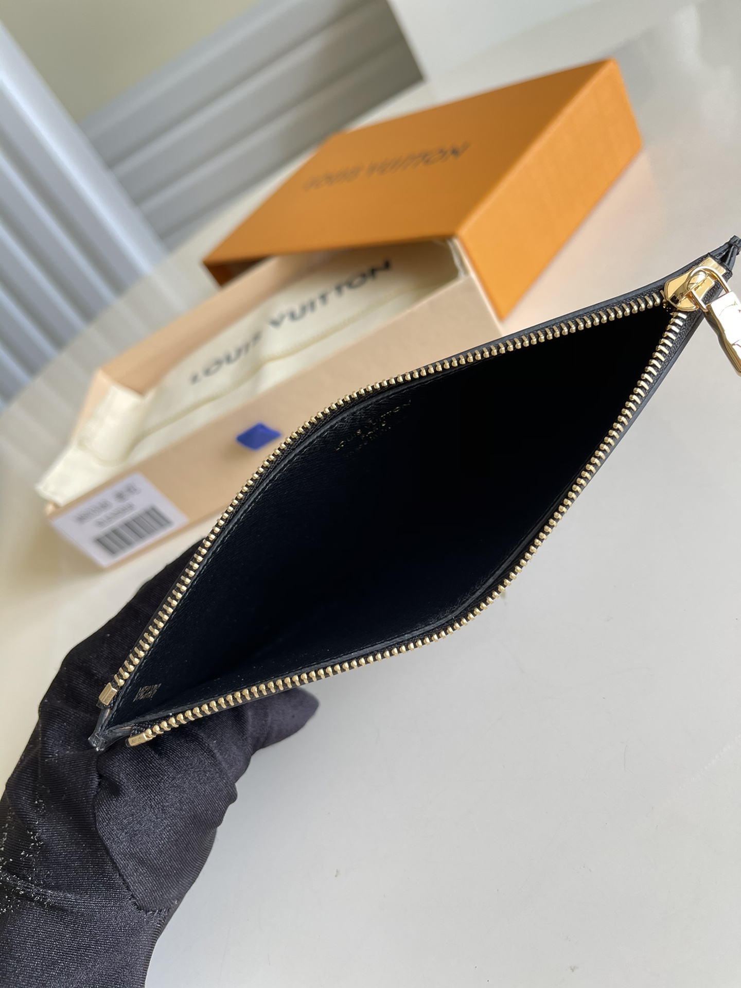 l**is V*t*n slim purse wallet-20*11*0.5cm