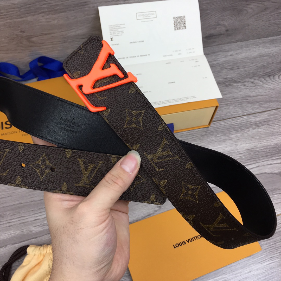 l**is V*t*n belt-4cm