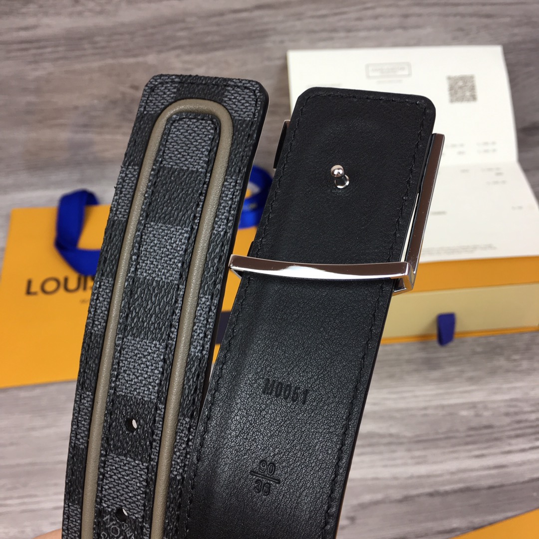 l**is V*t*n belt-4cm