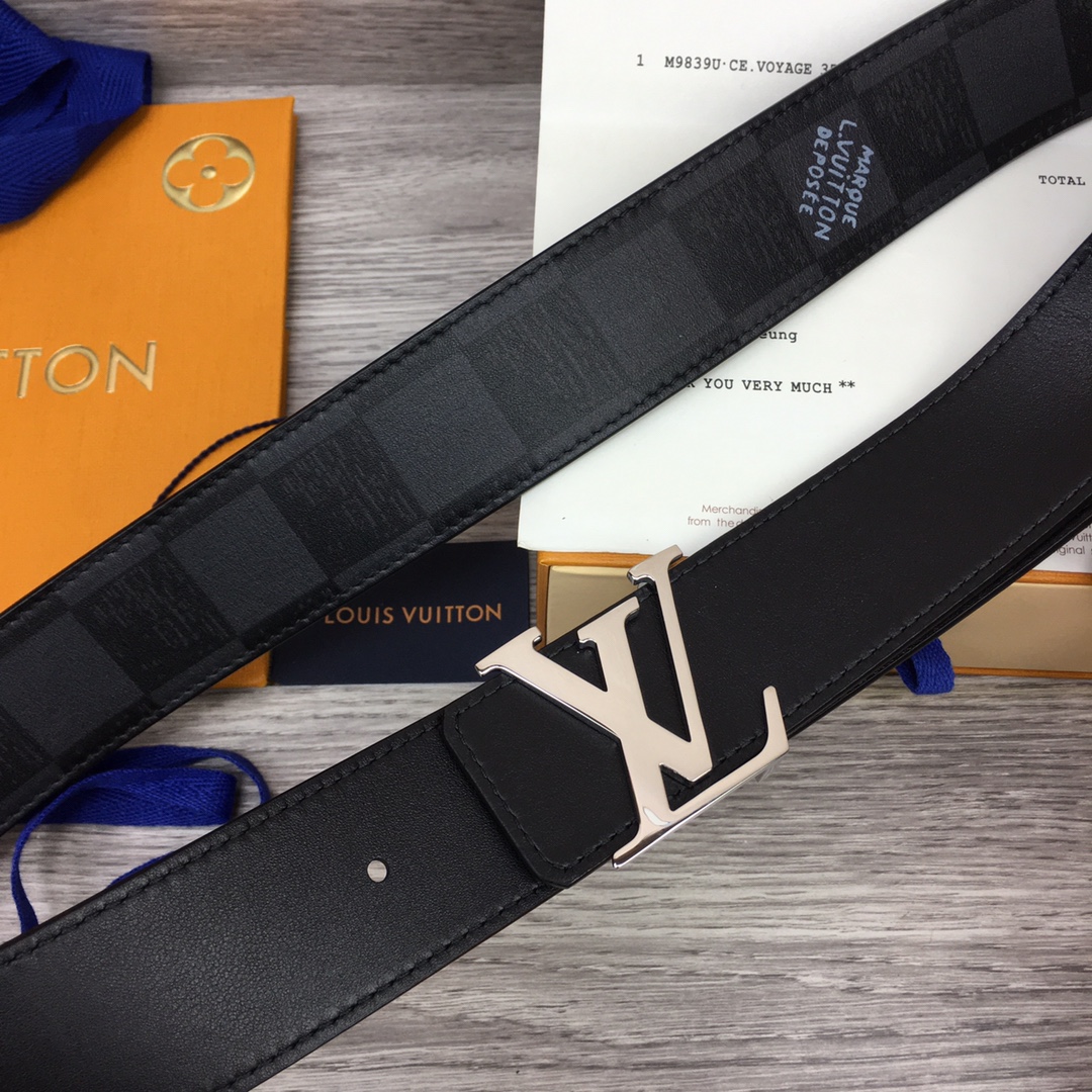 l**is V*t*n belt-4cm