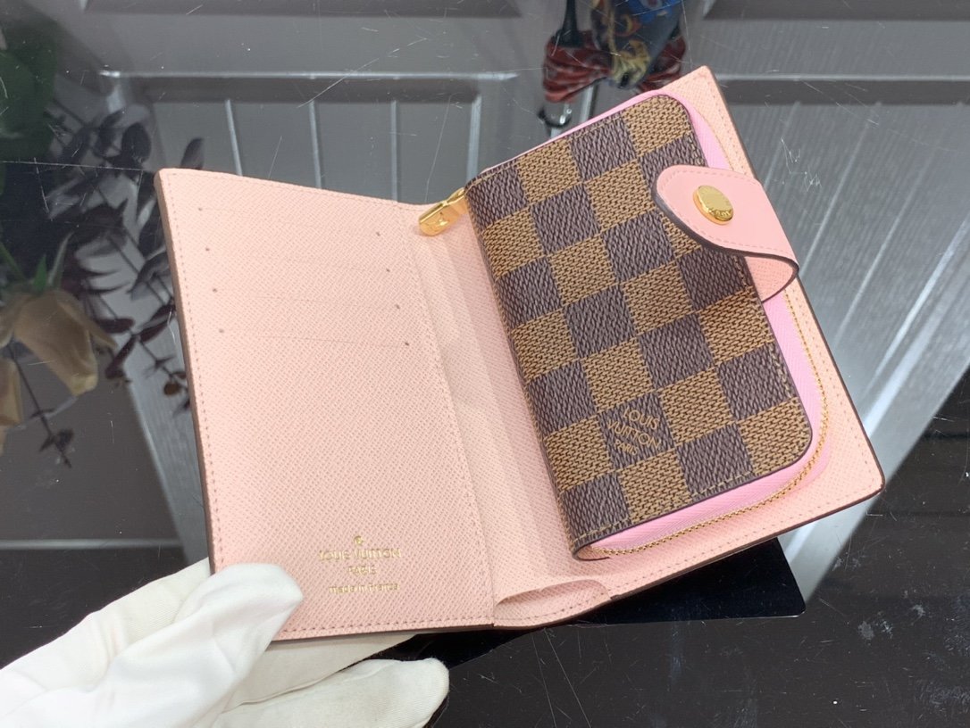 l**is V*t*n juliette wallet-14*11*3cm