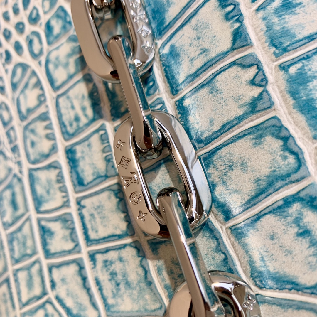 l**is V*t*n coussin handbags-26*20*12cm