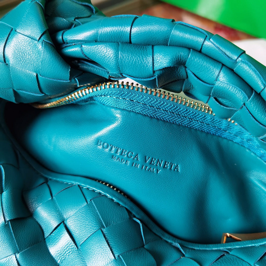 Bo*te*ga ve*ne*ta jodie hobo-23x28x8cm