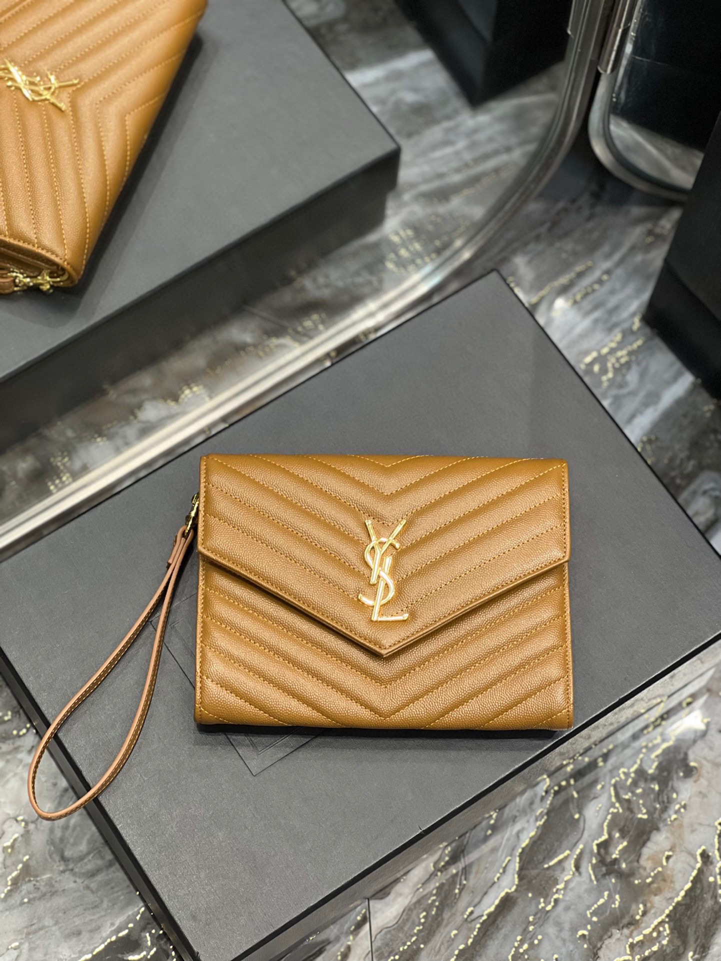 YSL Pouch-21×6×3CM