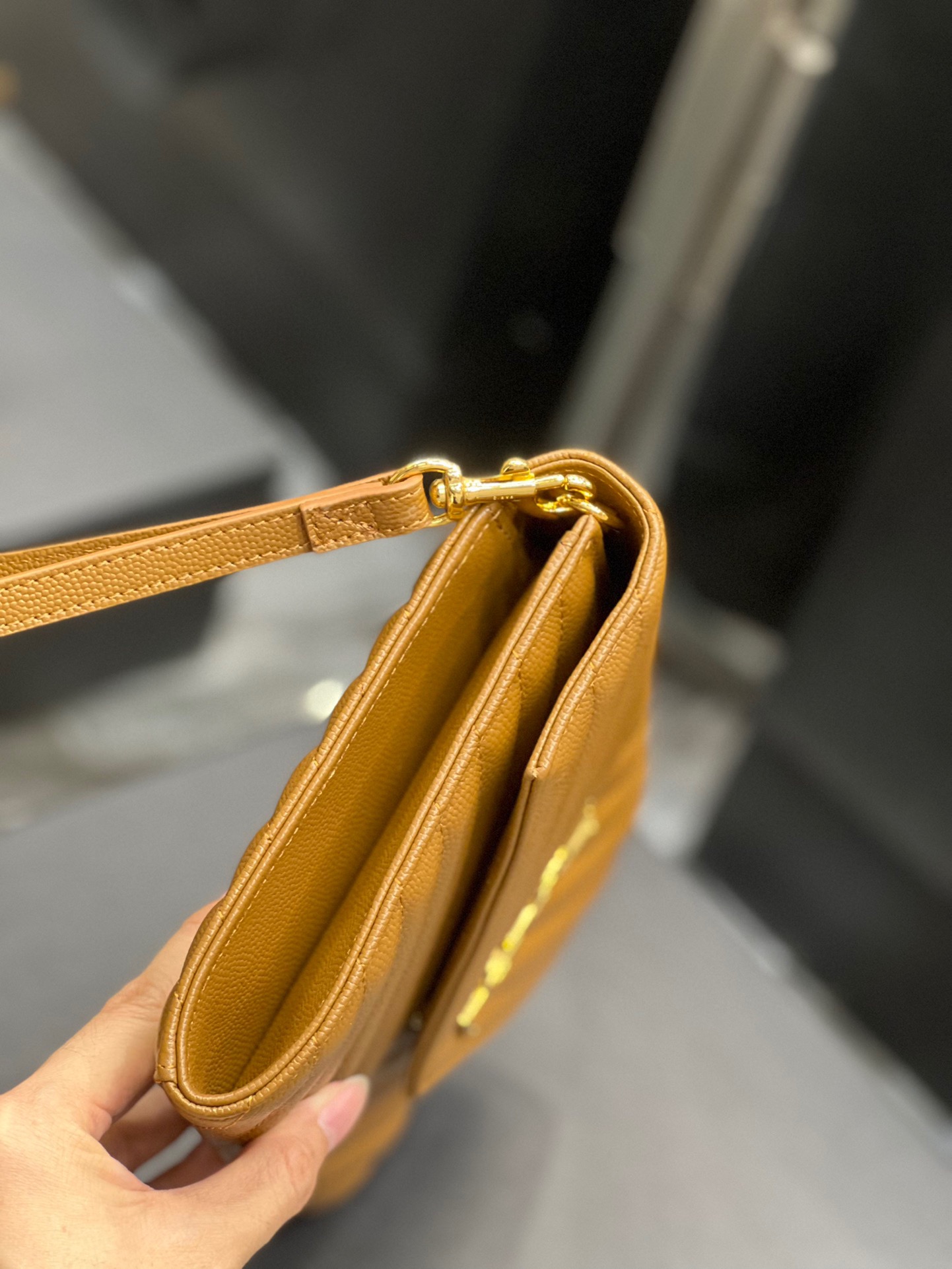 YSL Pouch-21×6×3CM