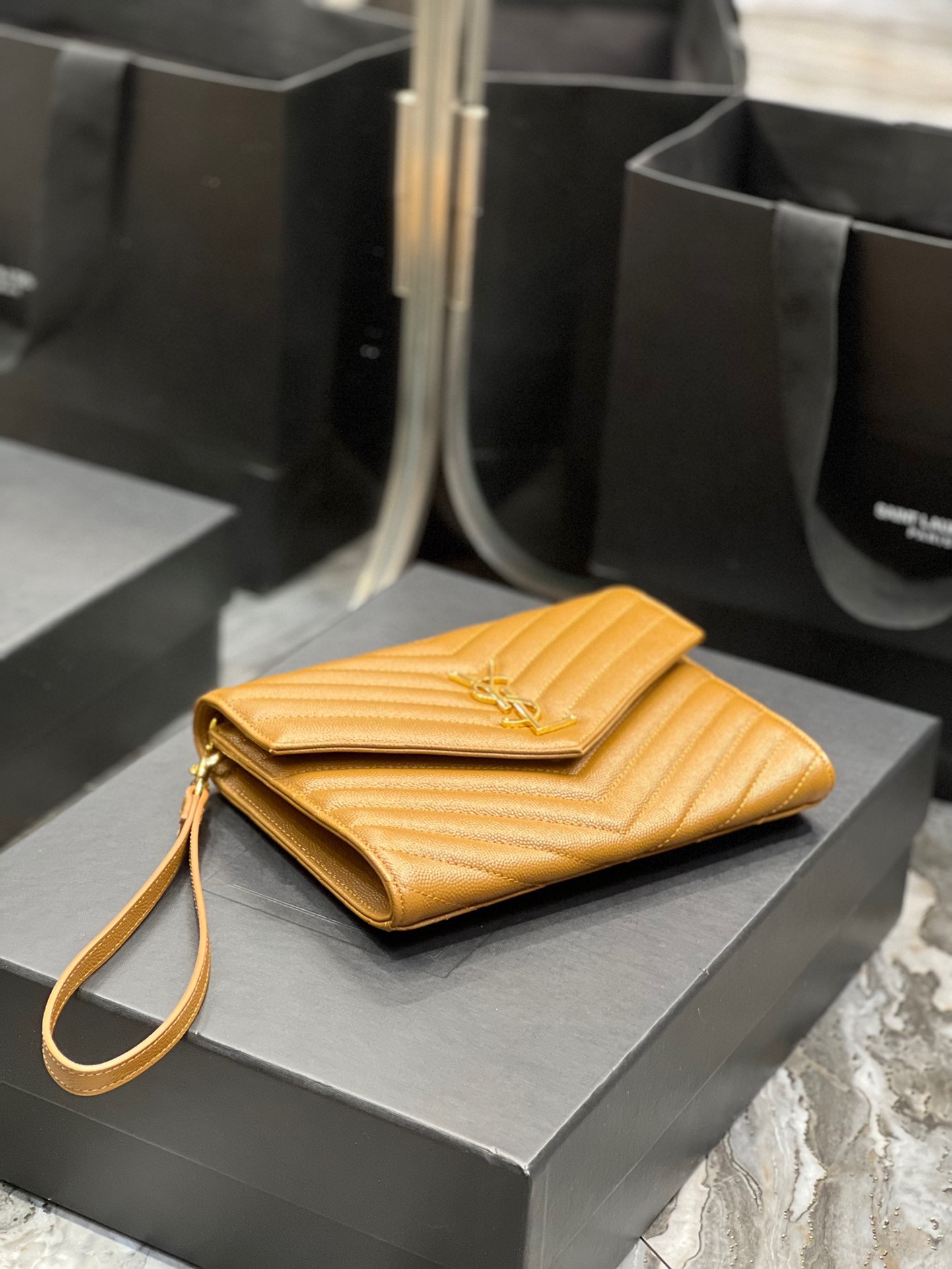 YSL Pouch-21×6×3CM