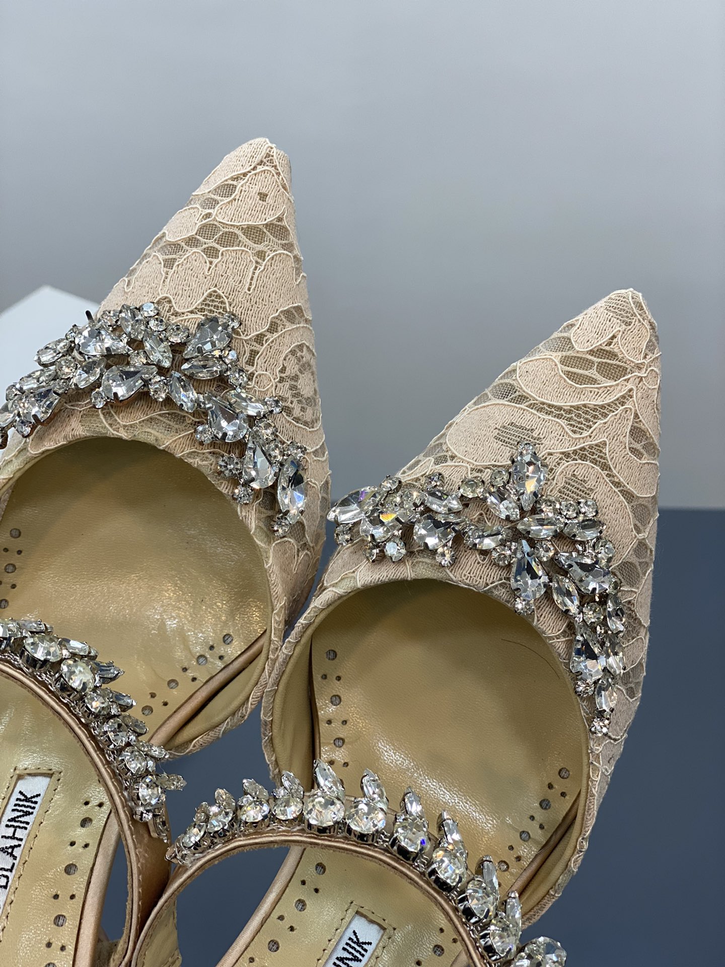 Manolo Blahnik-10CM