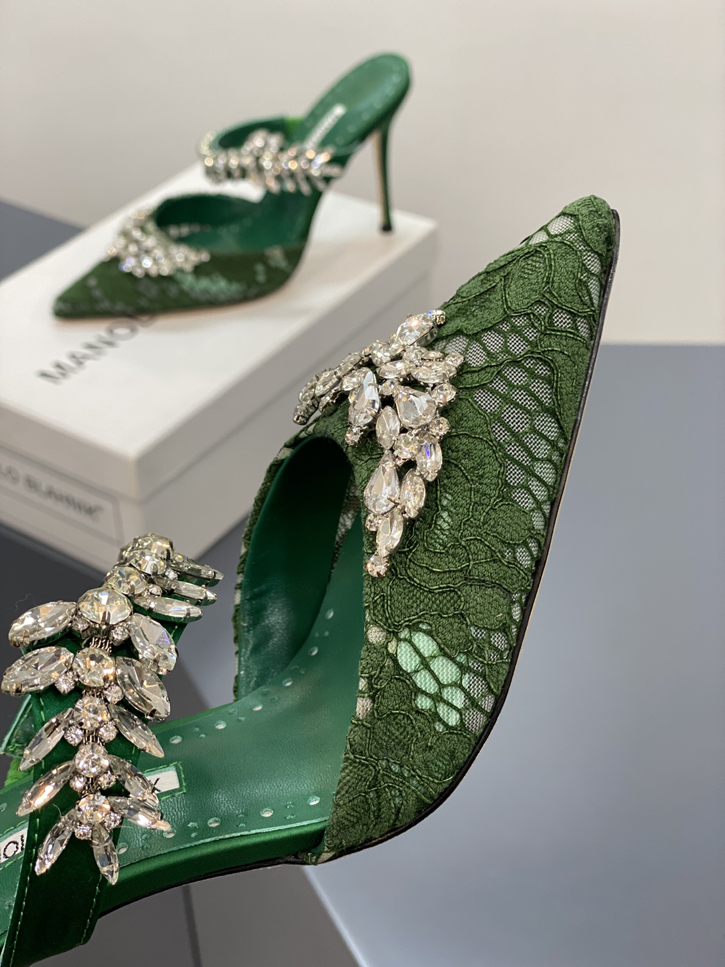 Manolo Blahnik-10CM