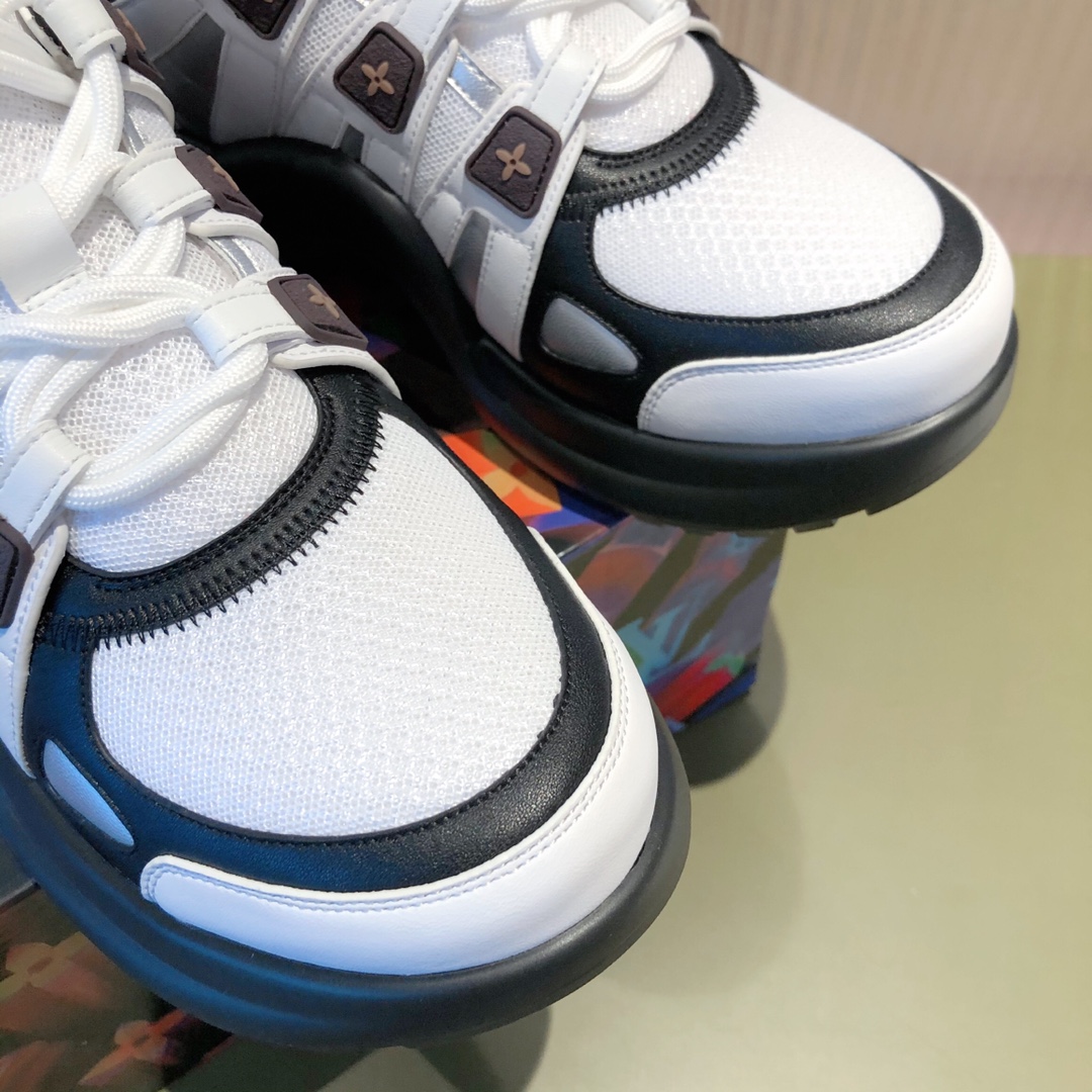 l**is V*t*n archlight sneaker