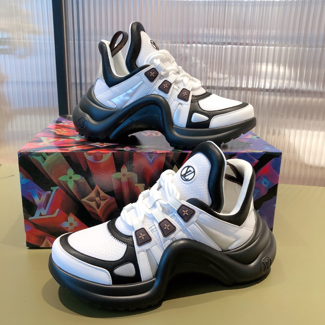 l**is V*t*n archlight sneaker