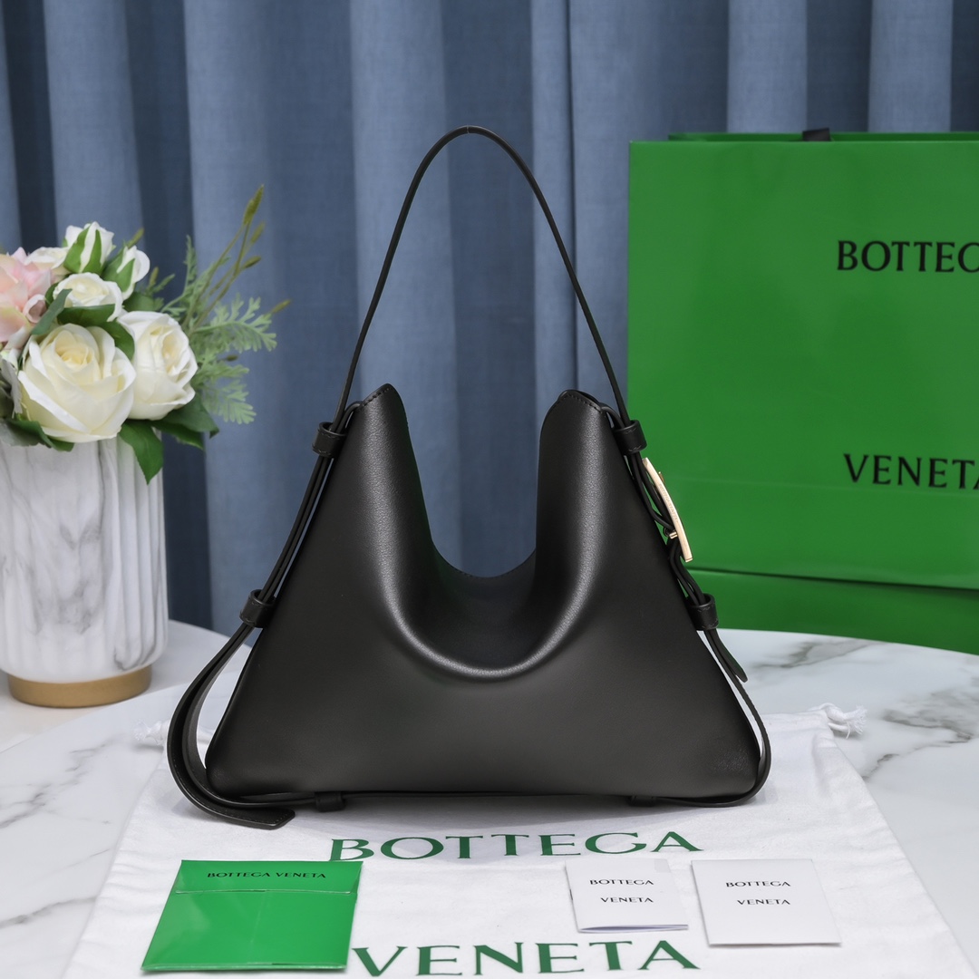 Bo*te*ga ve*ne*tacradle tote-30x23x16cm