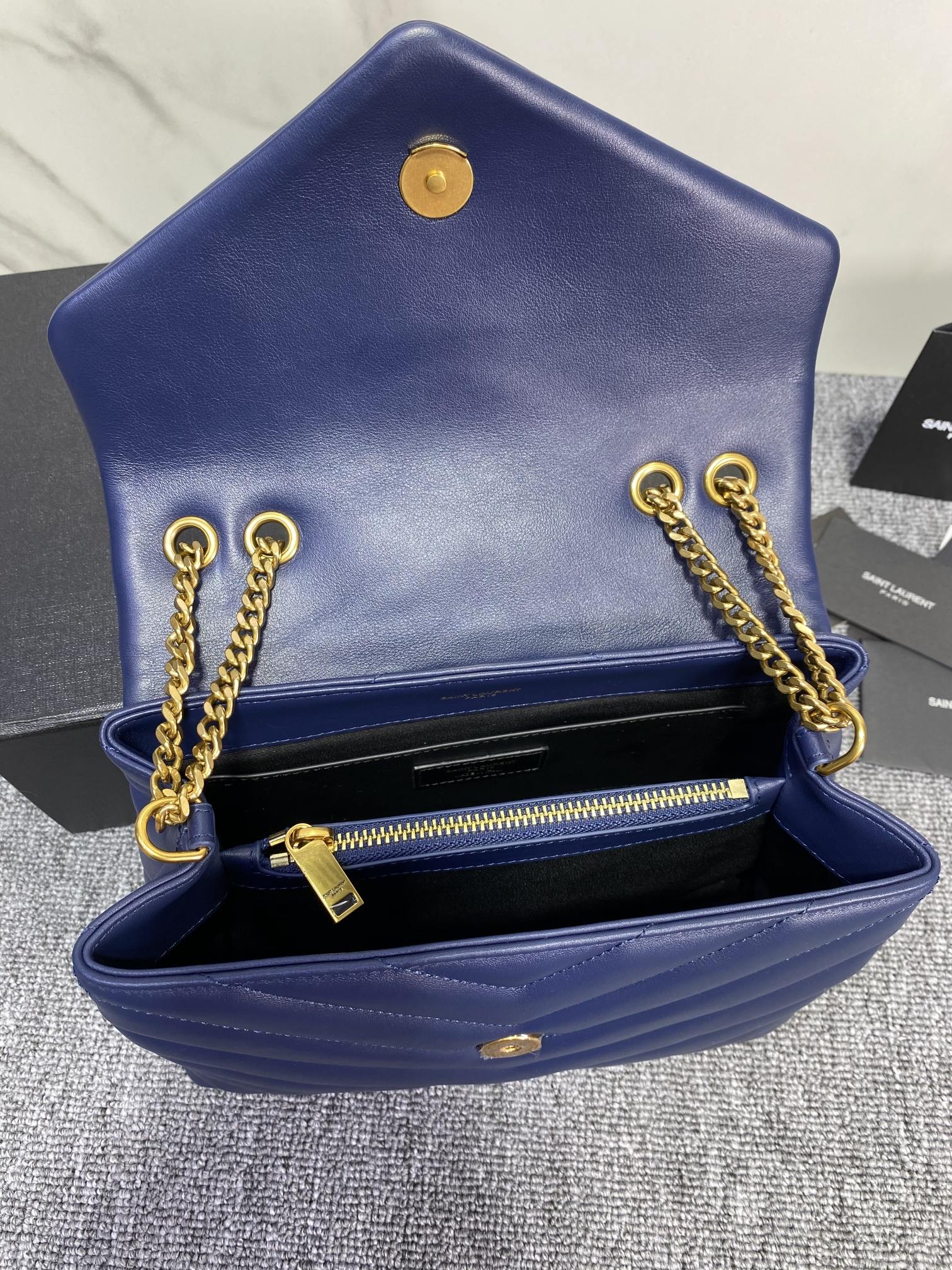 YSL Loulou Y