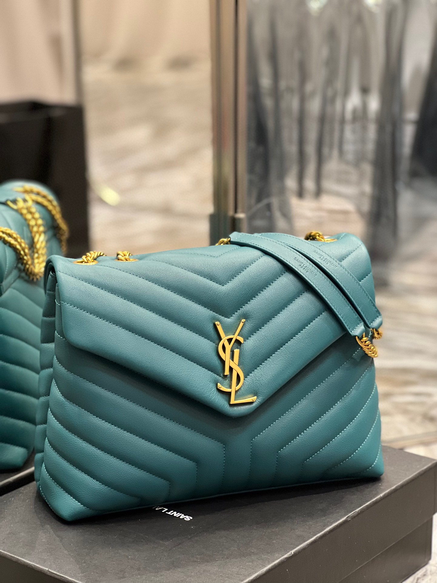 YSL Loulou Y