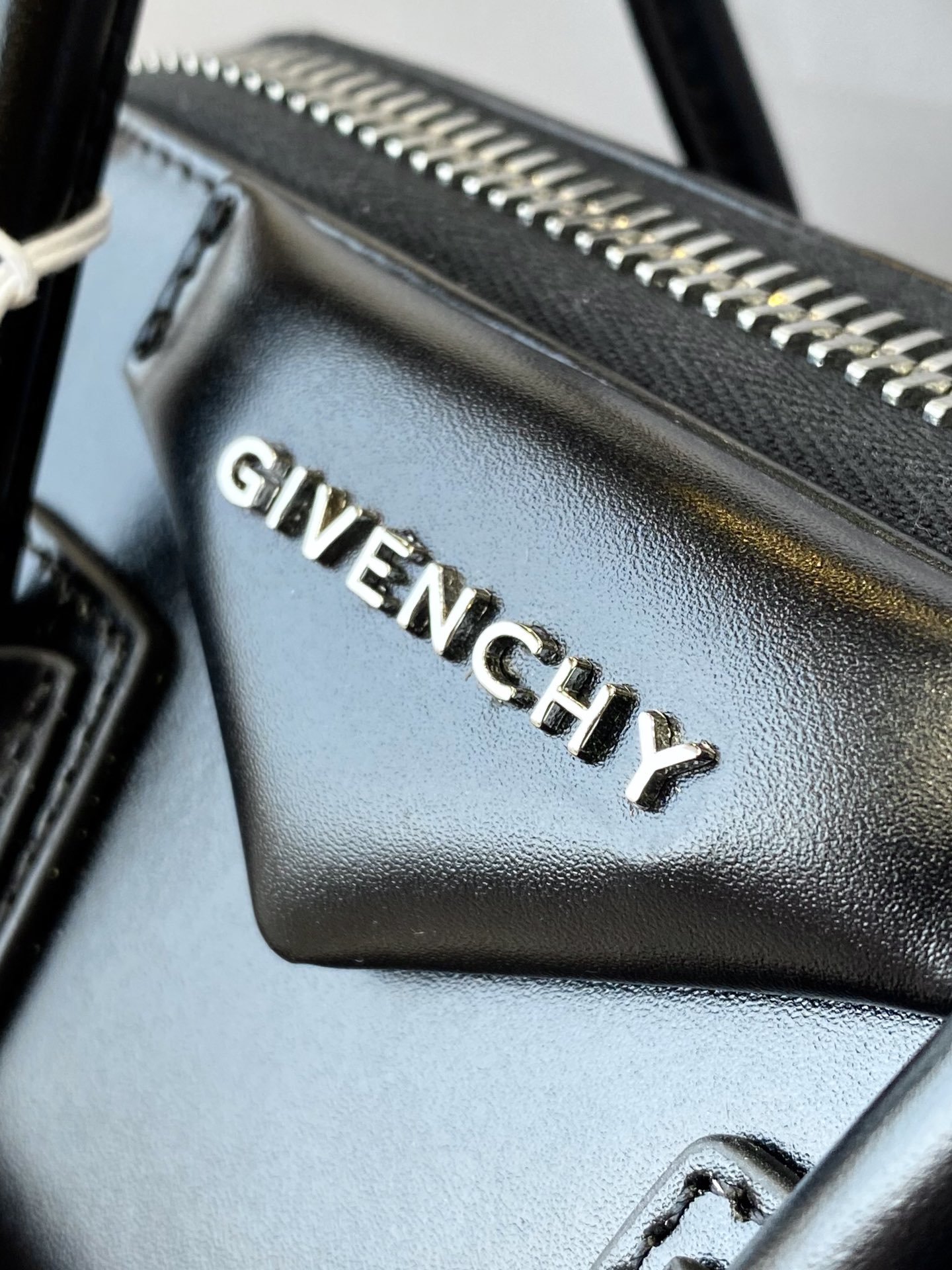 Givenchy Antigona Tote