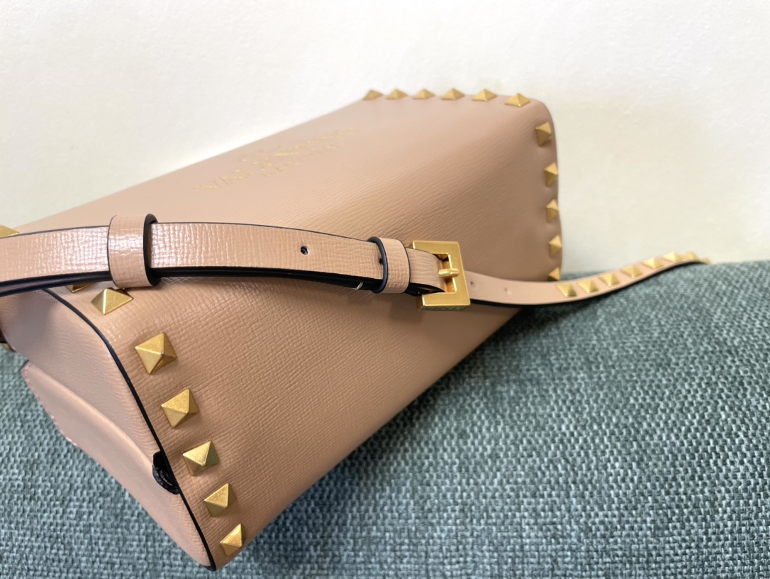 Valentino Garavani Rockstud Alcove-19*12*8CM