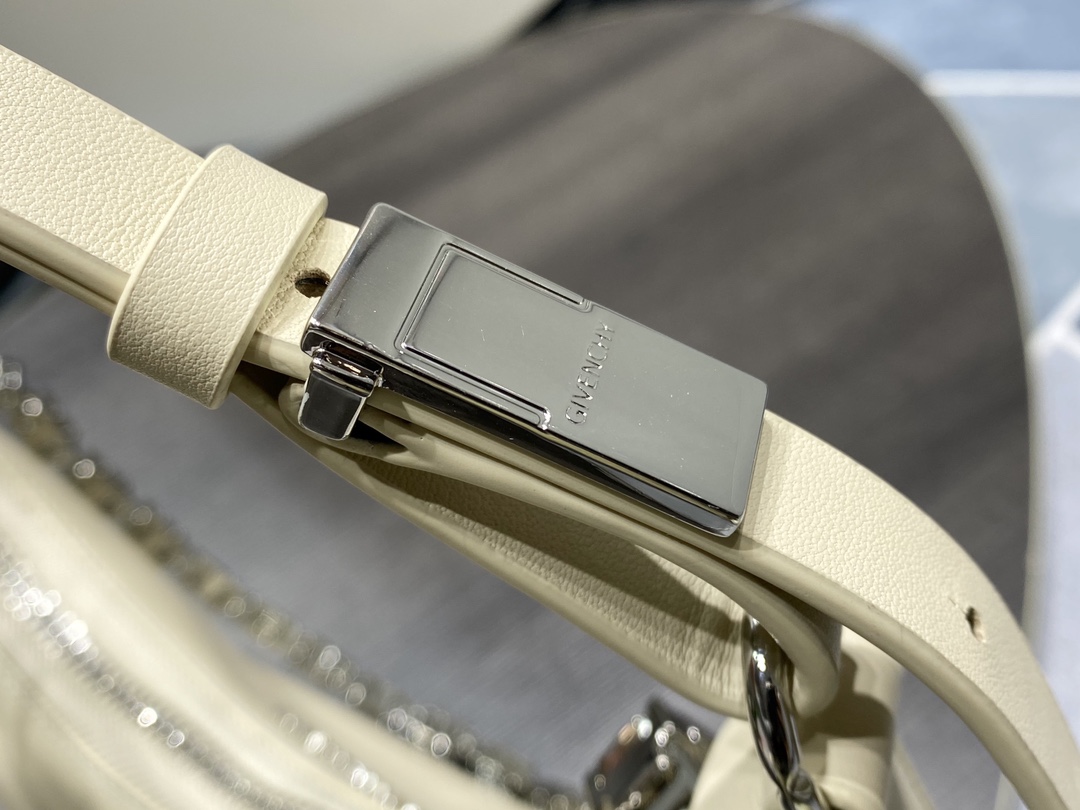 Givenchy Moon Cut Hobo-25x7x12CM