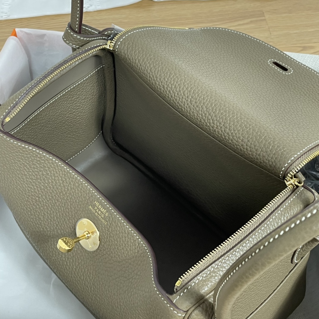 H**mes lindy-tc leather-26&30cm