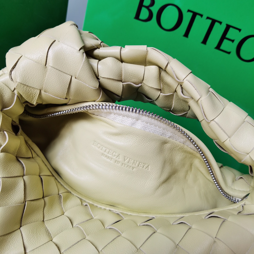 Bo*te*ga ve*ne*ta jodie hobo-23x28x8cm