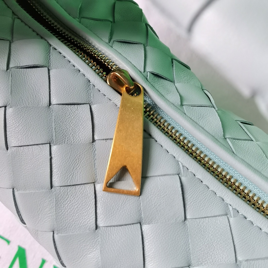 Bo*te*ga ve*ne*ta jodie hobo-23x28x8cm