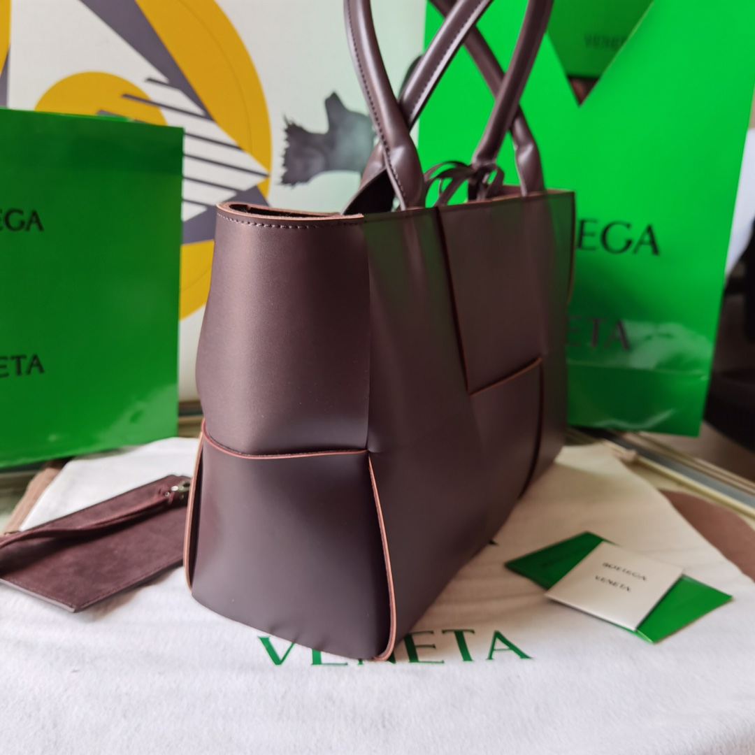 Bo*te*ga ve*ne*ta arco bag-38x14x24.5cm