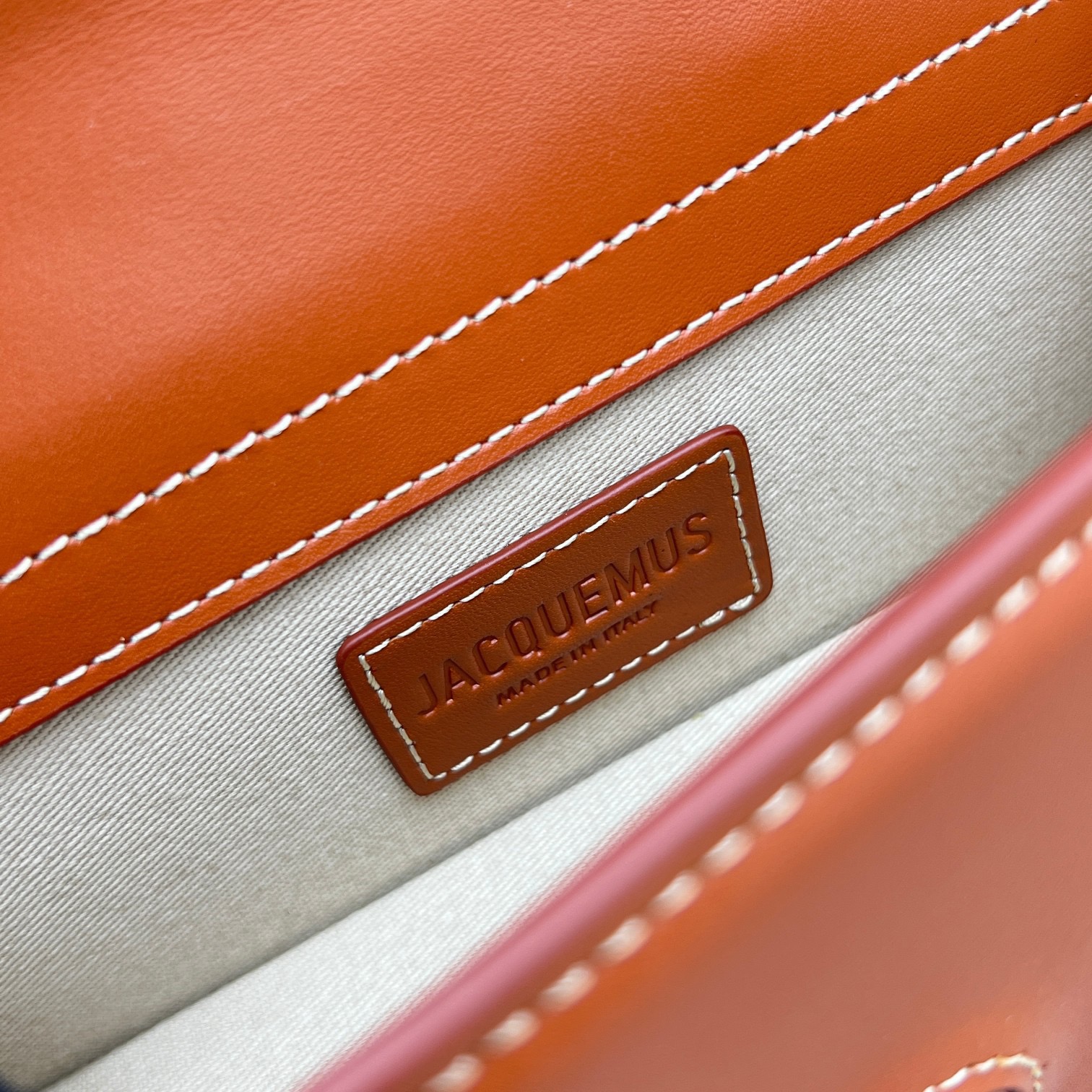 Jacquemus Small Bamnino Bag-18x6x7CM