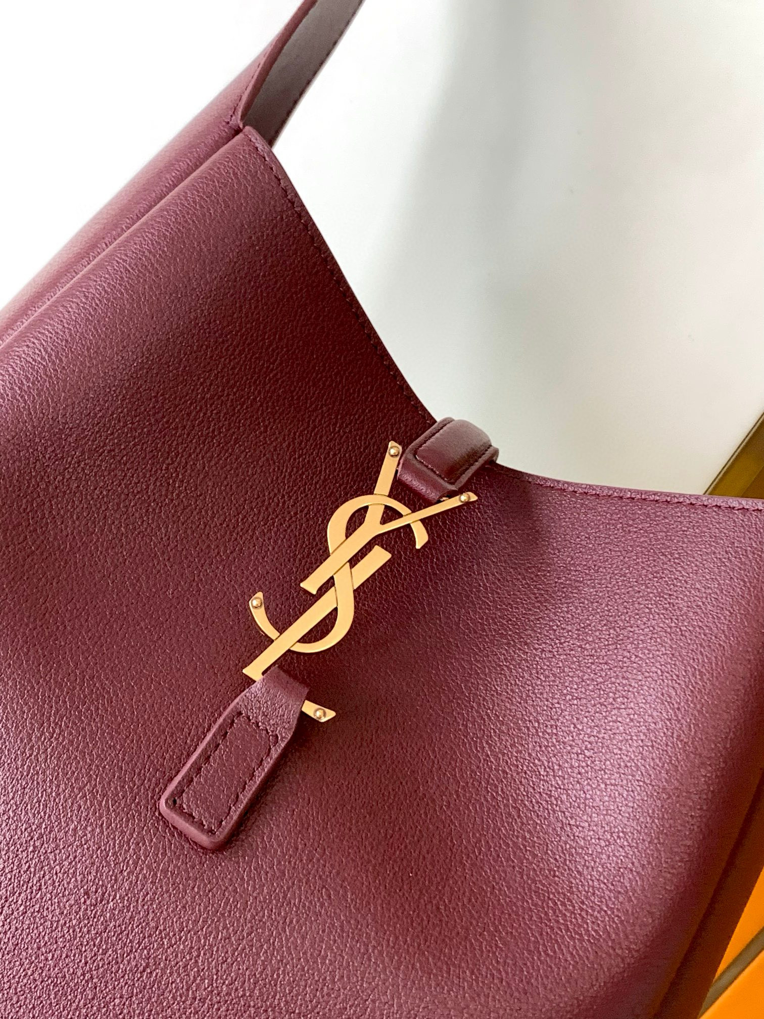 YSL Le5A7 Vintage Bag-23×22×10CM