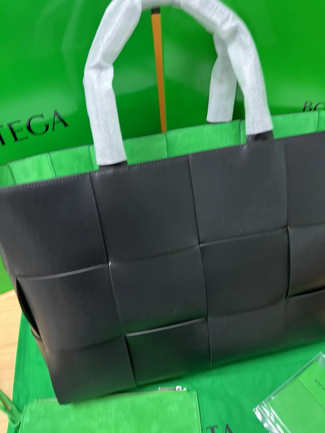 Bo*te*ga ve*ne*tatote