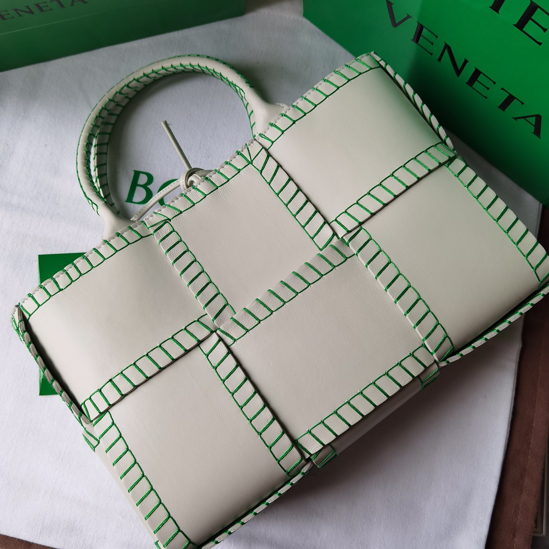 Bo*te*ga arco tote-30x20x11.5cm