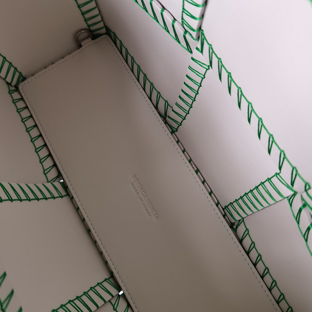 Bo*te*ga arco tote-30x20x11.5cm