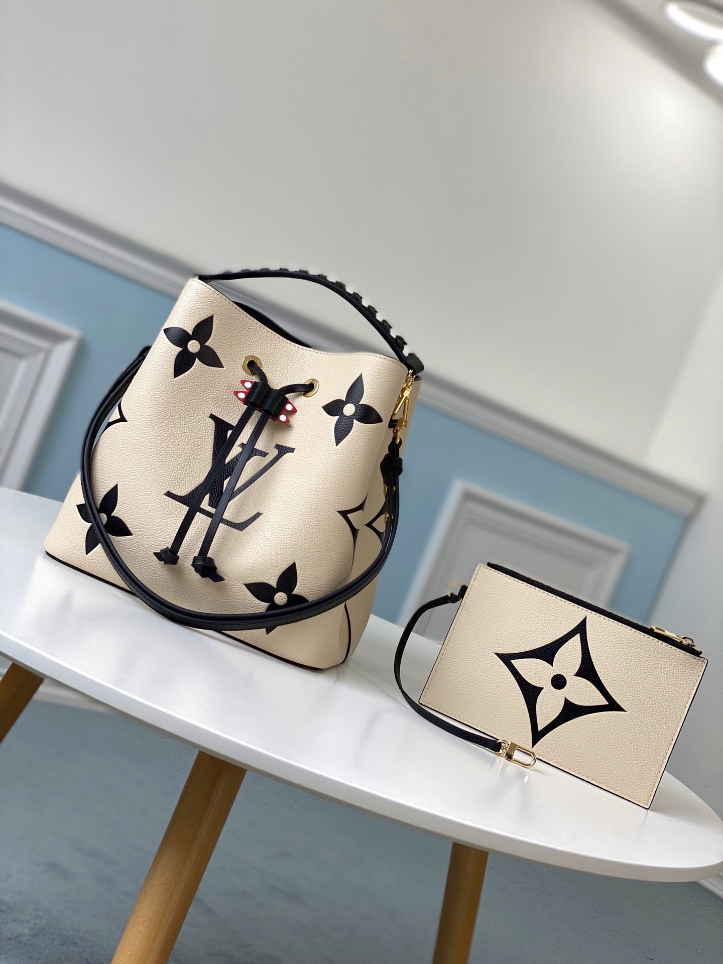 l**is V*t*n néonoé crafty bucket-26*26*17.5cm