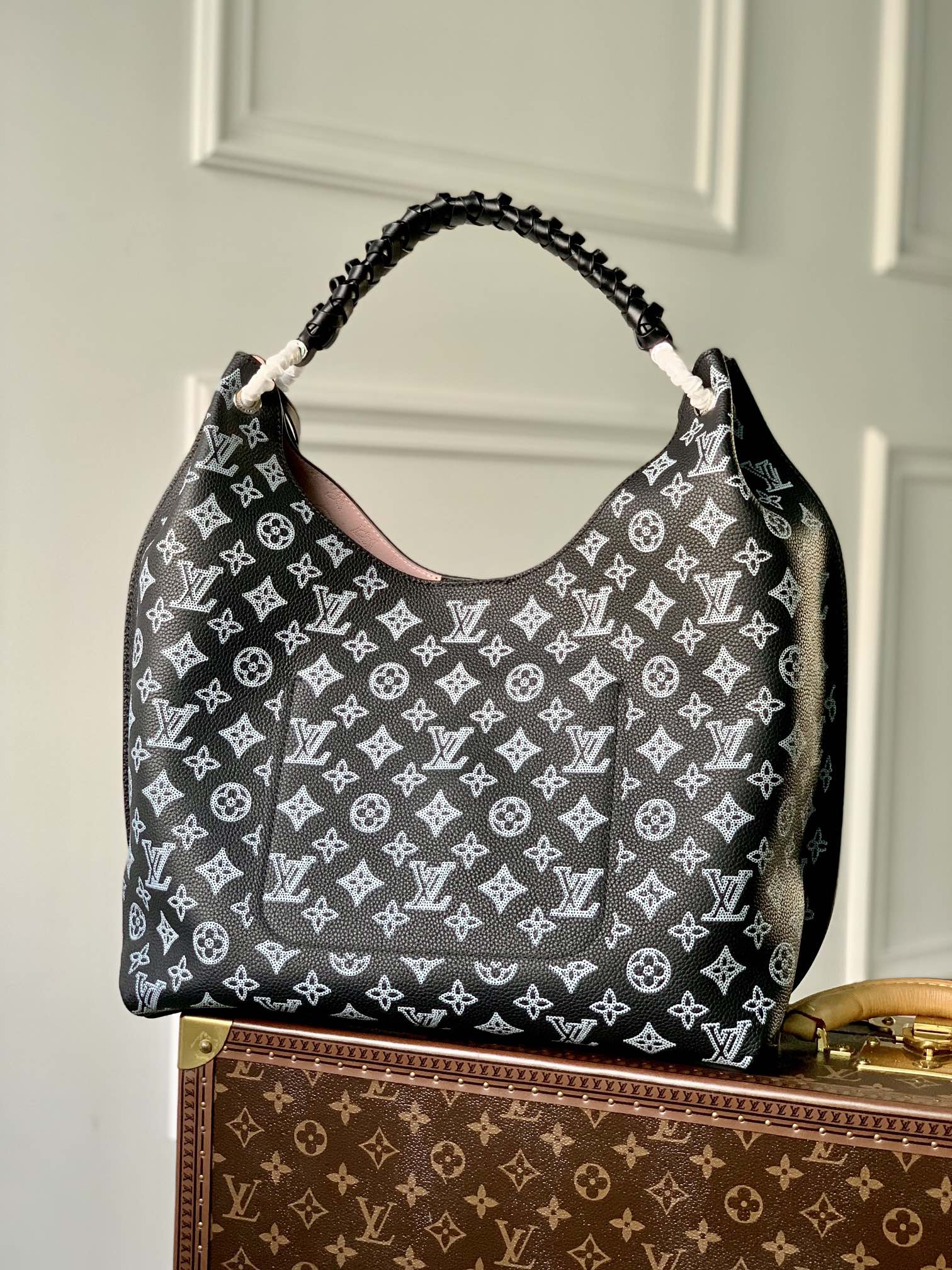 l**is V*t*n carmel hobo bag-35*40*17cm