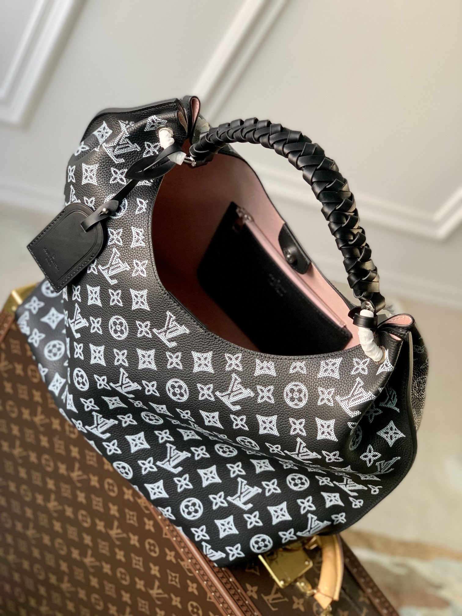 l**is V*t*n carmel hobo bag-35*40*17cm