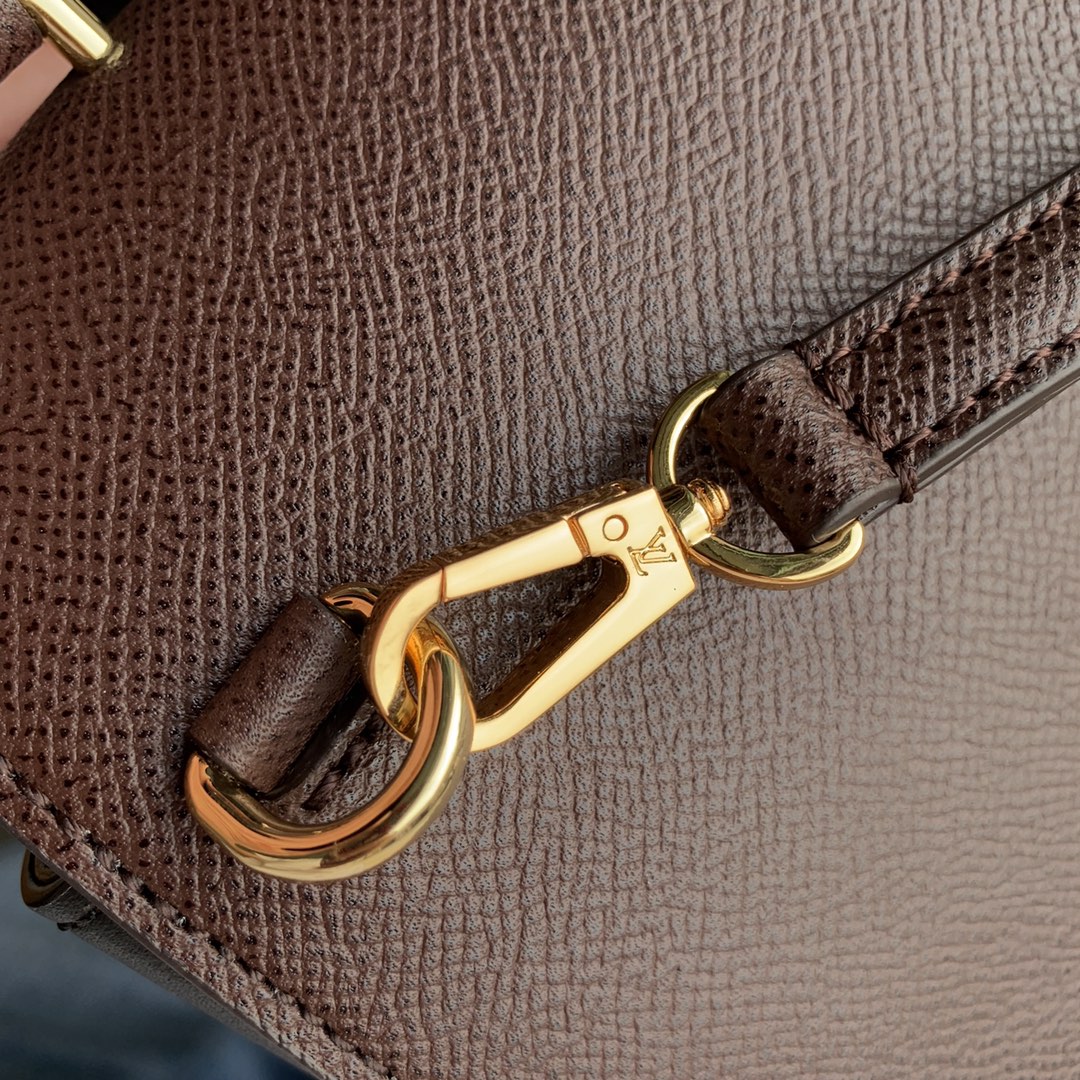 l**is V*t*n arch handbags-22*20*13cm