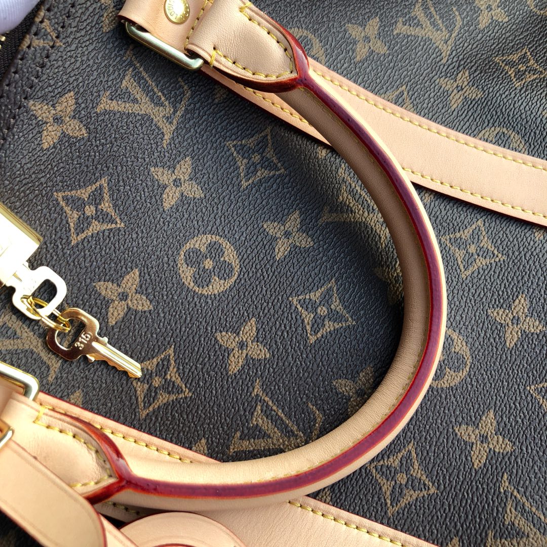 l**is V*t*n keepall