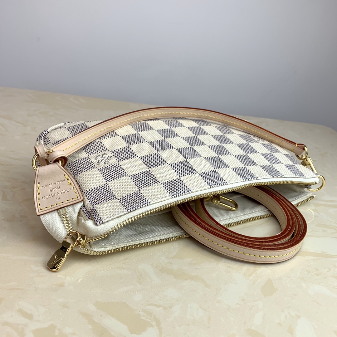 l**is V*t*n pochette accessoires-21*13*3cm