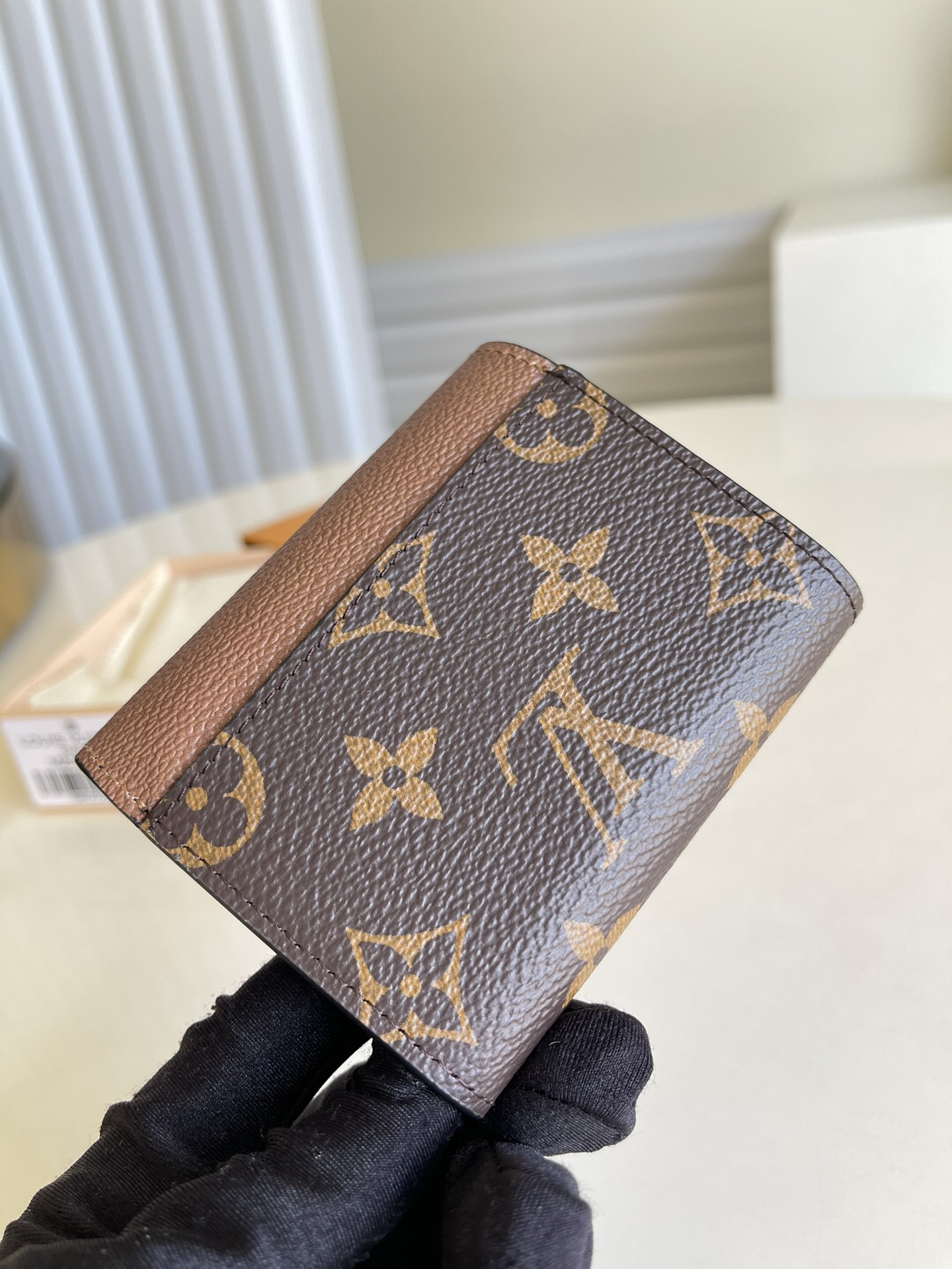 l**is V*t*n zoé wallet-9.5*7.5*3cm