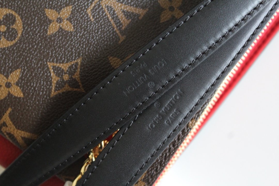 l**is V*t*n surene handbags-36*26*13cm